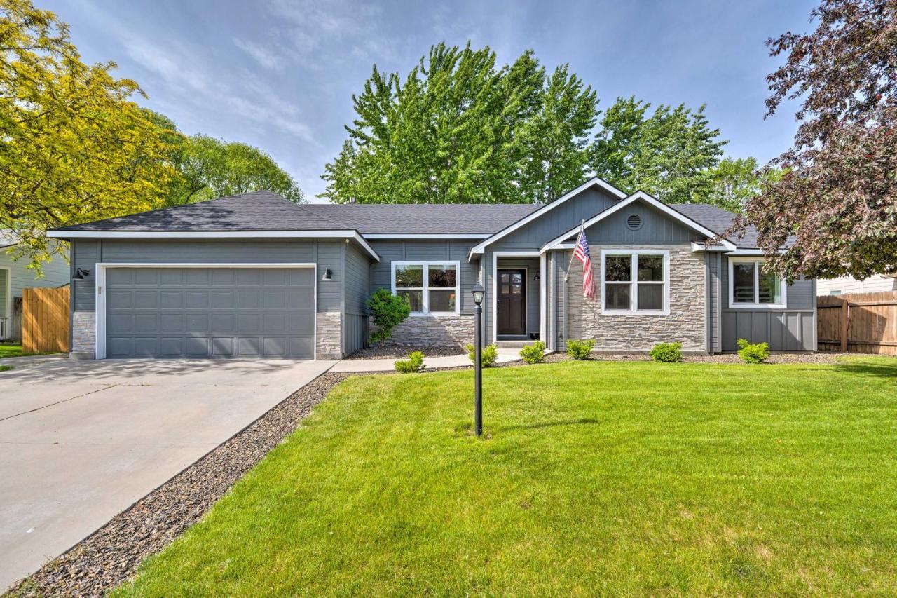 Family-Friendly Meridian Home 13 Mi To Boise エクステリア 写真