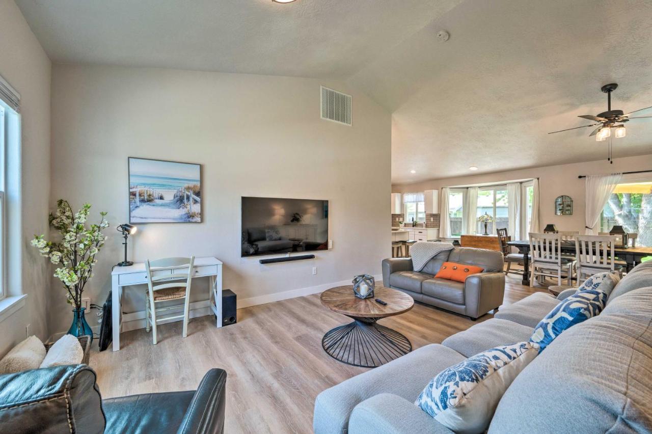 Family-Friendly Meridian Home 13 Mi To Boise エクステリア 写真